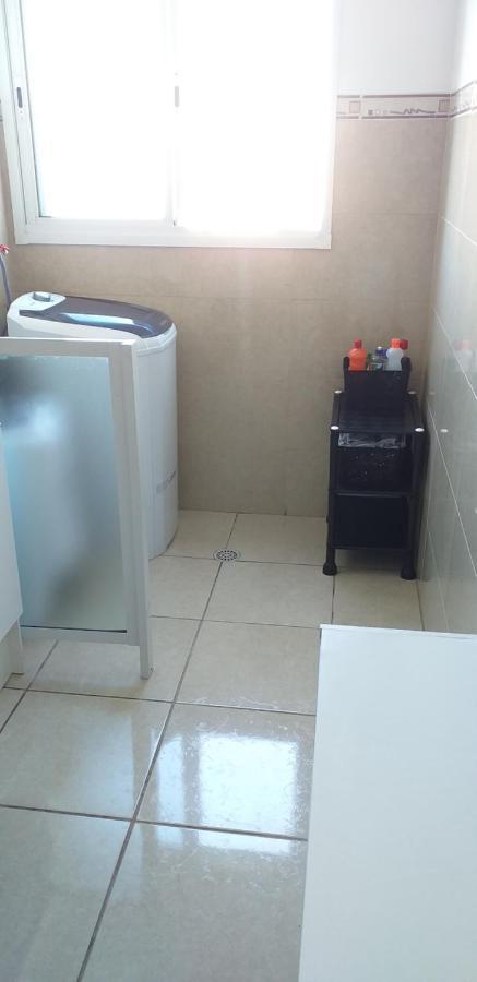 Apartamento No Canto Do Forte, Wi-Fi, Estacionamento Gratuito E Churrasqueira Praia Grande  Bagian luar foto