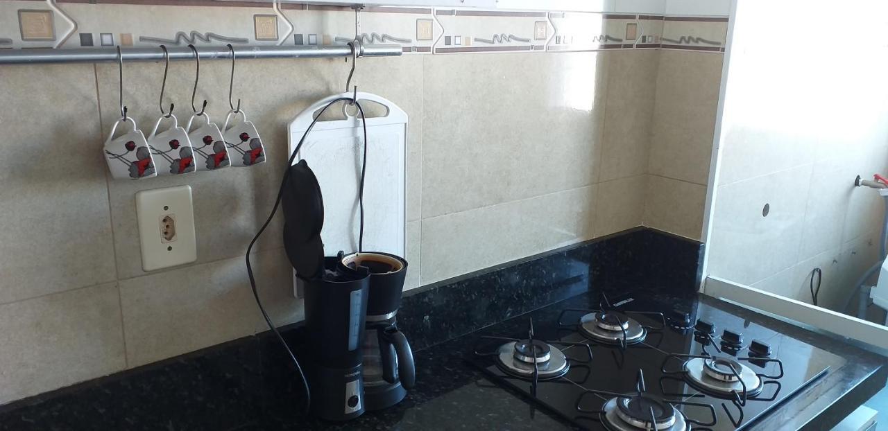 Apartamento No Canto Do Forte, Wi-Fi, Estacionamento Gratuito E Churrasqueira Praia Grande  Bagian luar foto