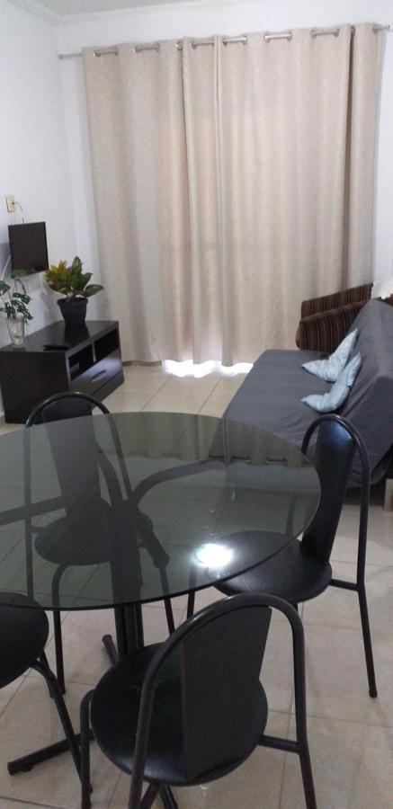 Apartamento No Canto Do Forte, Wi-Fi, Estacionamento Gratuito E Churrasqueira Praia Grande  Bagian luar foto