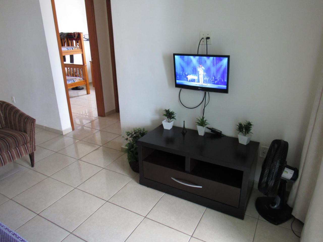 Apartamento No Canto Do Forte, Wi-Fi, Estacionamento Gratuito E Churrasqueira Praia Grande  Bagian luar foto